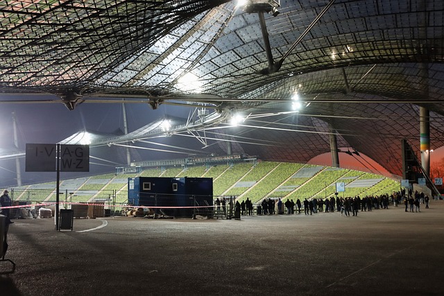 济和社会压 济和社会压